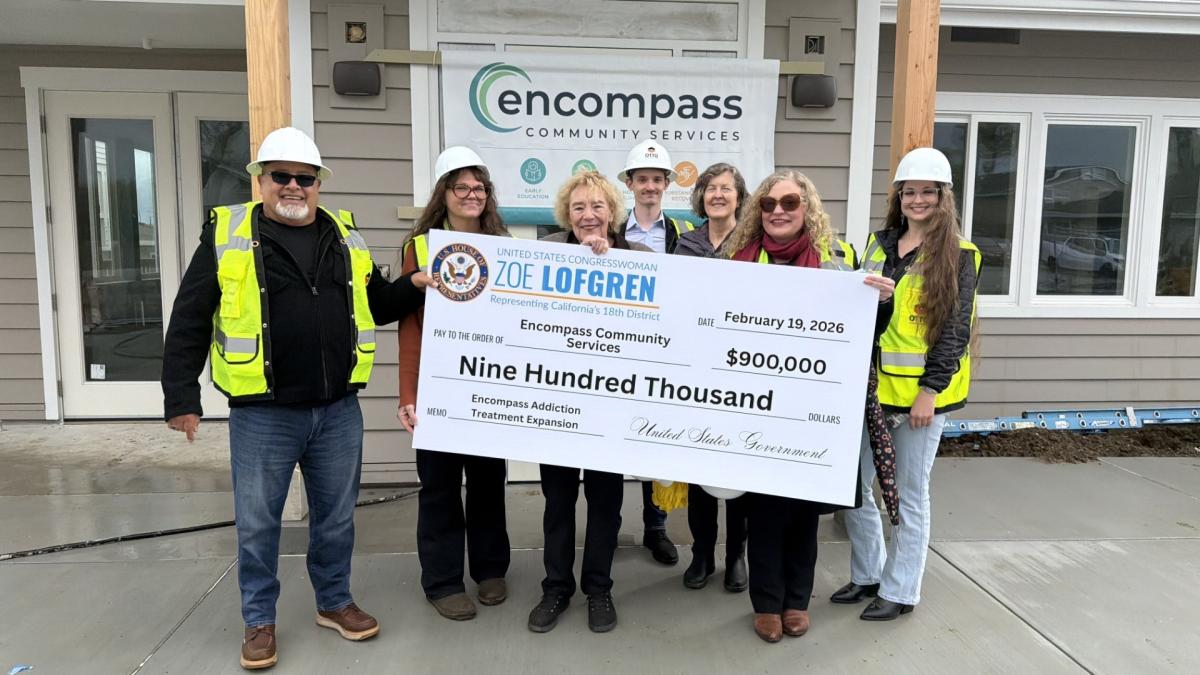Rep. Lofgren presenting check to Encompass Community Services