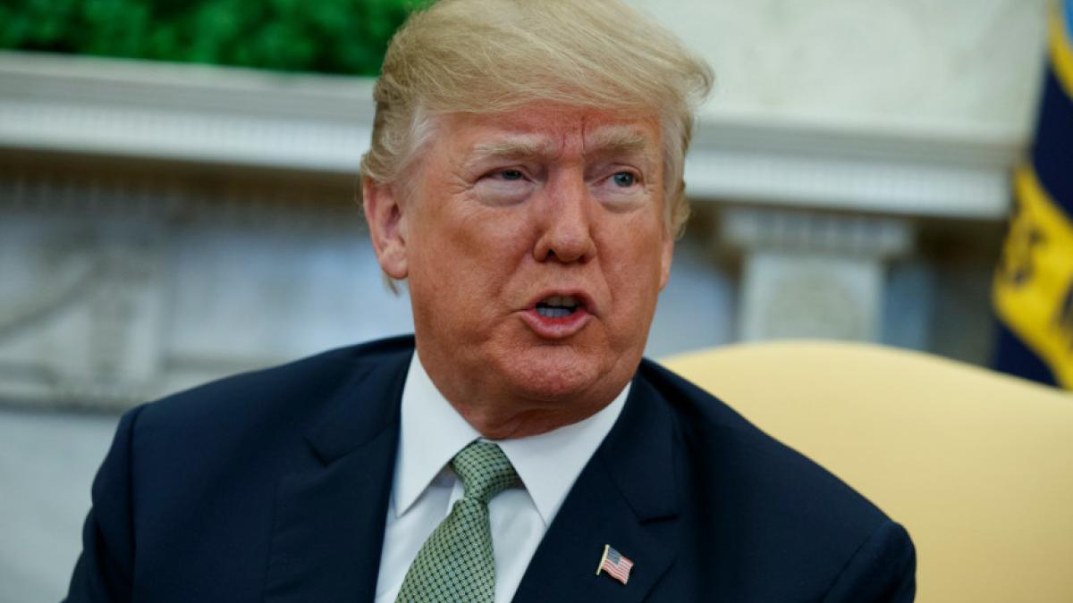 Editorial: Trump’s tech tariff war will hurt consumers, workers